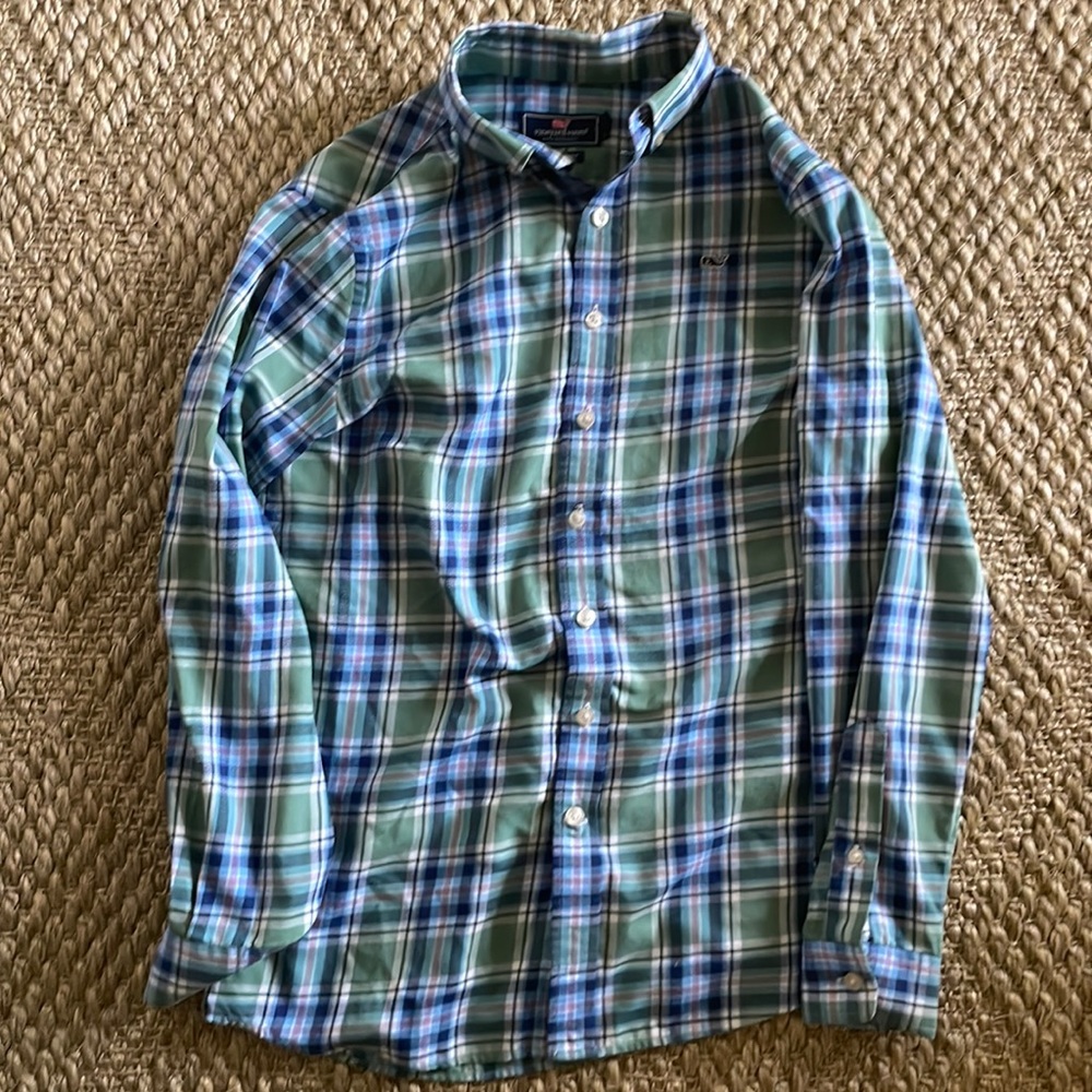 VV button up - Picture 2 of 2